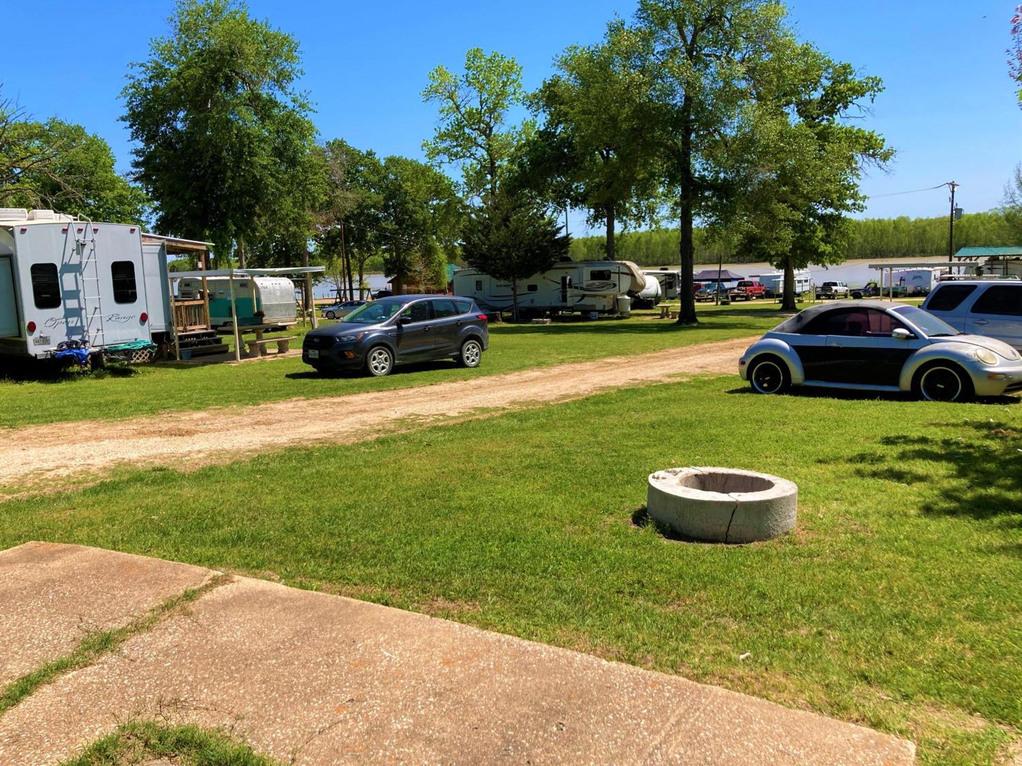 Outback Campground And Marina Trinity Buitenkant foto
