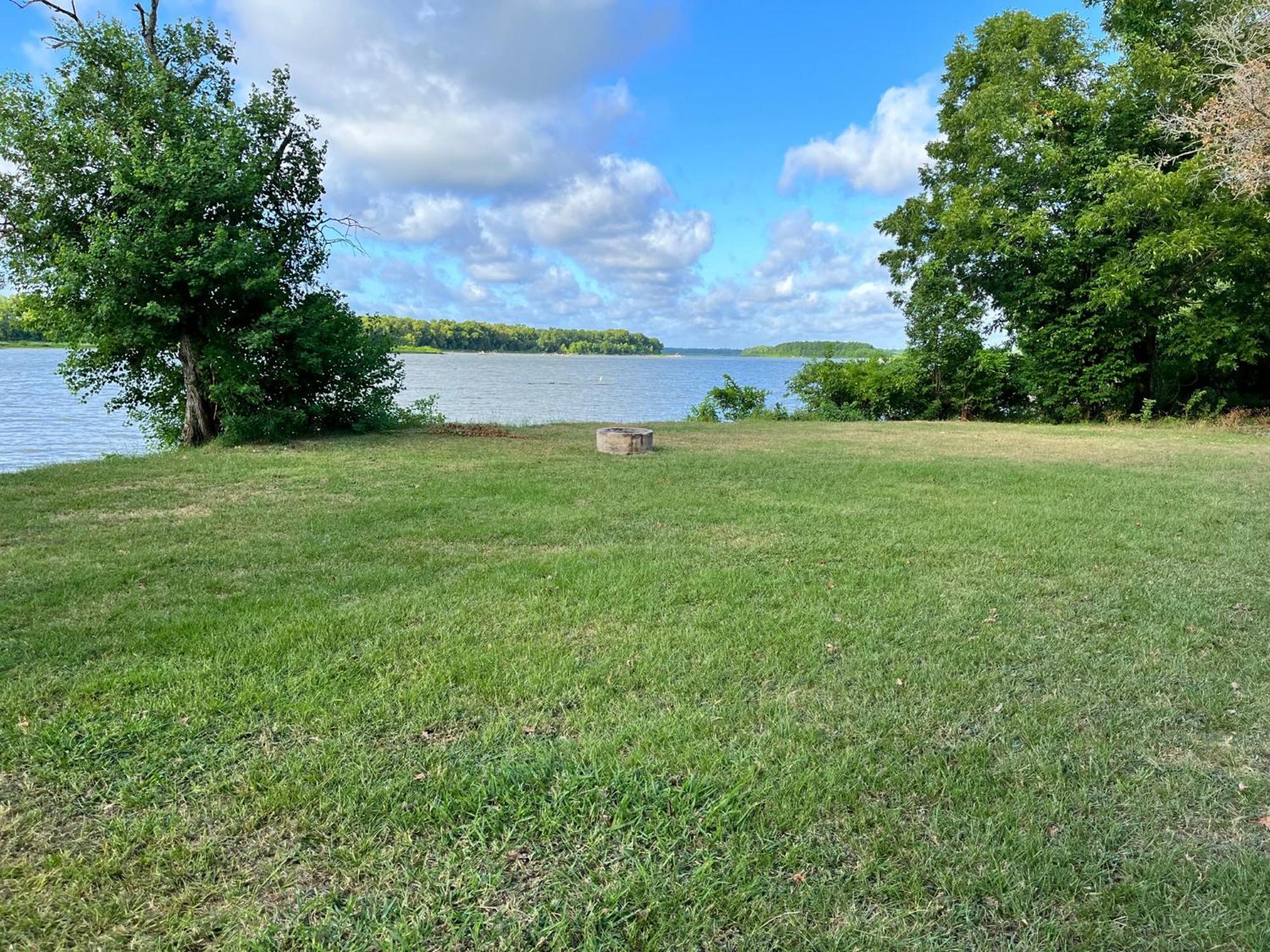Outback Campground And Marina Trinity Buitenkant foto